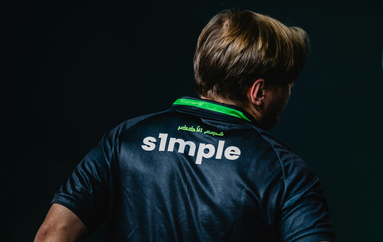 Heroic 签约 Chr1zN 替换 LNZ